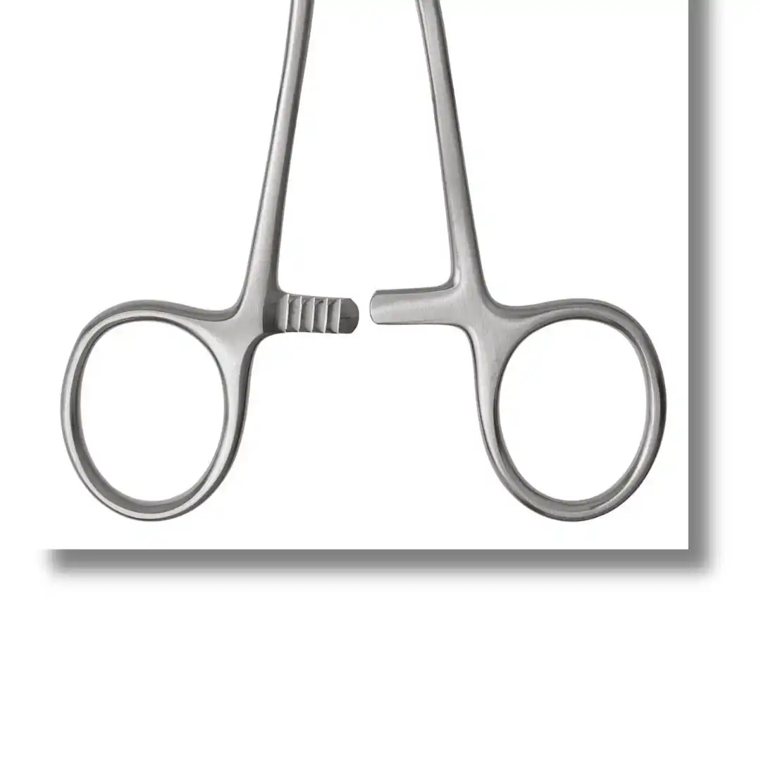 Kynea Surgical Dingman Forceps 7.5 Inch Angular Serrated Jaws with Slot and 2x2 Sharp Teeth on white background